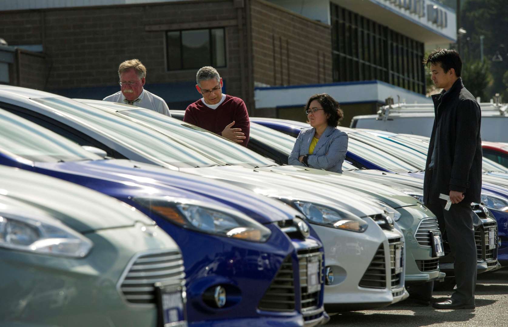 10 Things You Need to Know before Buying a Car Clever